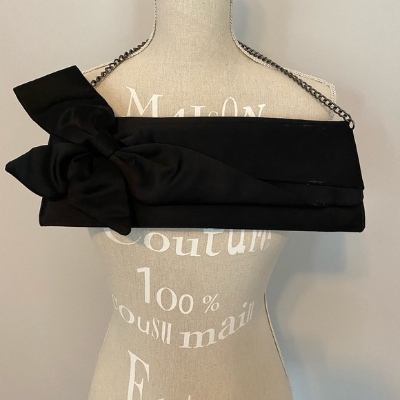 Black formal clutch